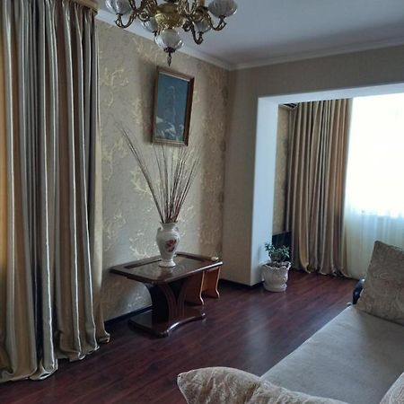 Ferienwohnung Квартира Марина Pizunda Exterior foto